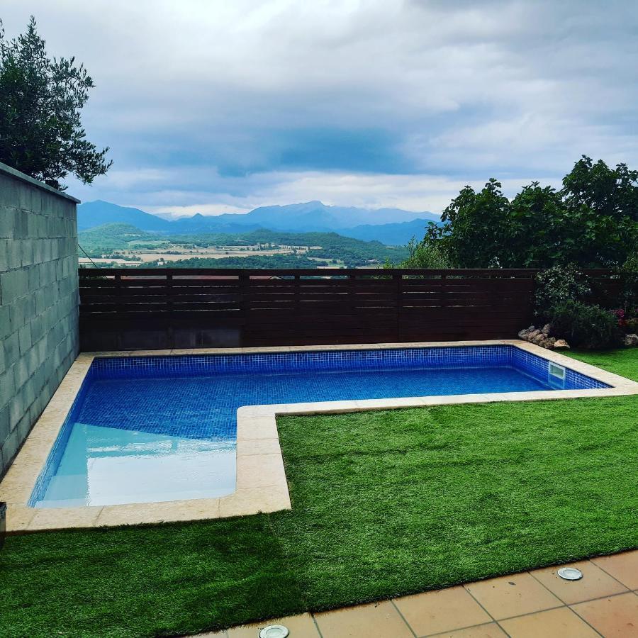Emphasis Guest House Casserres Exterior foto